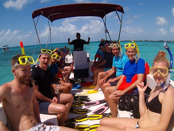 Manatee Tour - Snorkel Tours - Belizes Manatee - Anda De Wata - Sand Bar lunch access - Enjoy two killer snorkel stops along Belizes Barrier Reef